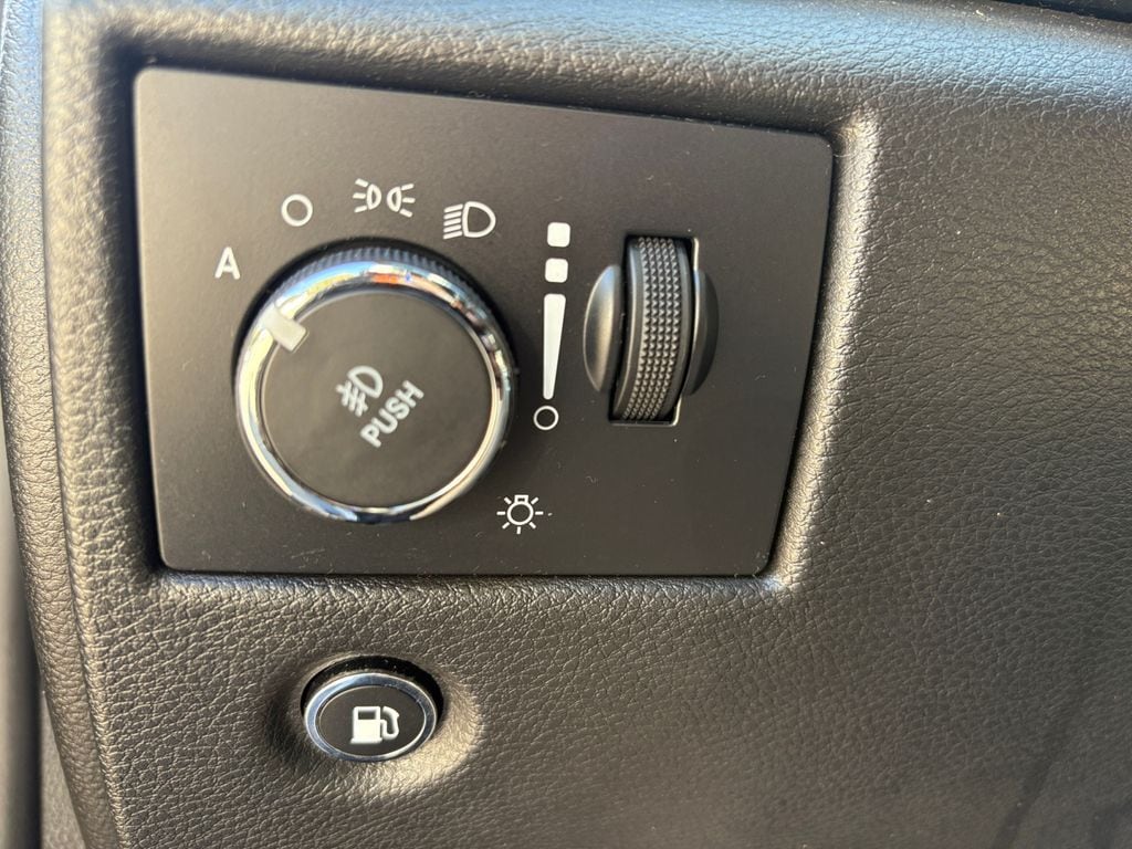 Used 2021 Jeep Grand Cherokee Limited Sport Utility