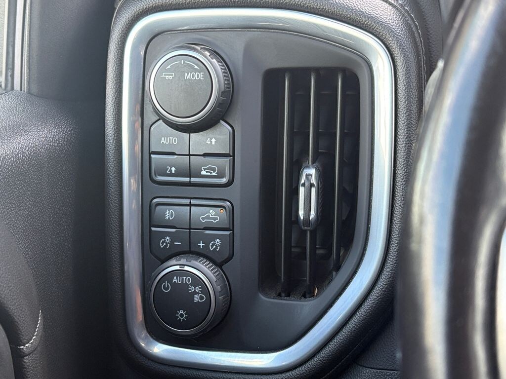 Used 2022 Chevrolet Silverado RST Crew Cab