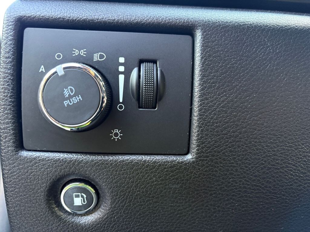 Used 2021 Jeep Grand Cherokee Laredo X Sport Utility