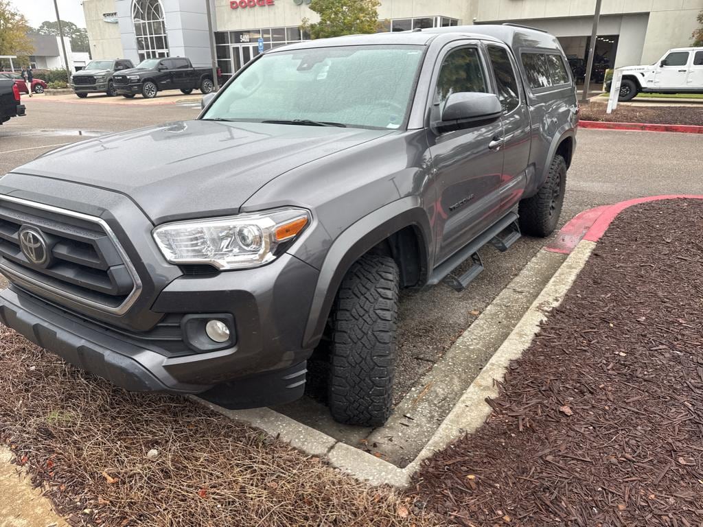 Used 2022 Toyota Tacoma SR5 Extended Cab