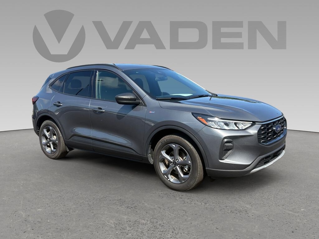 Used 2025 Ford Escape ST-Line Sport Utility