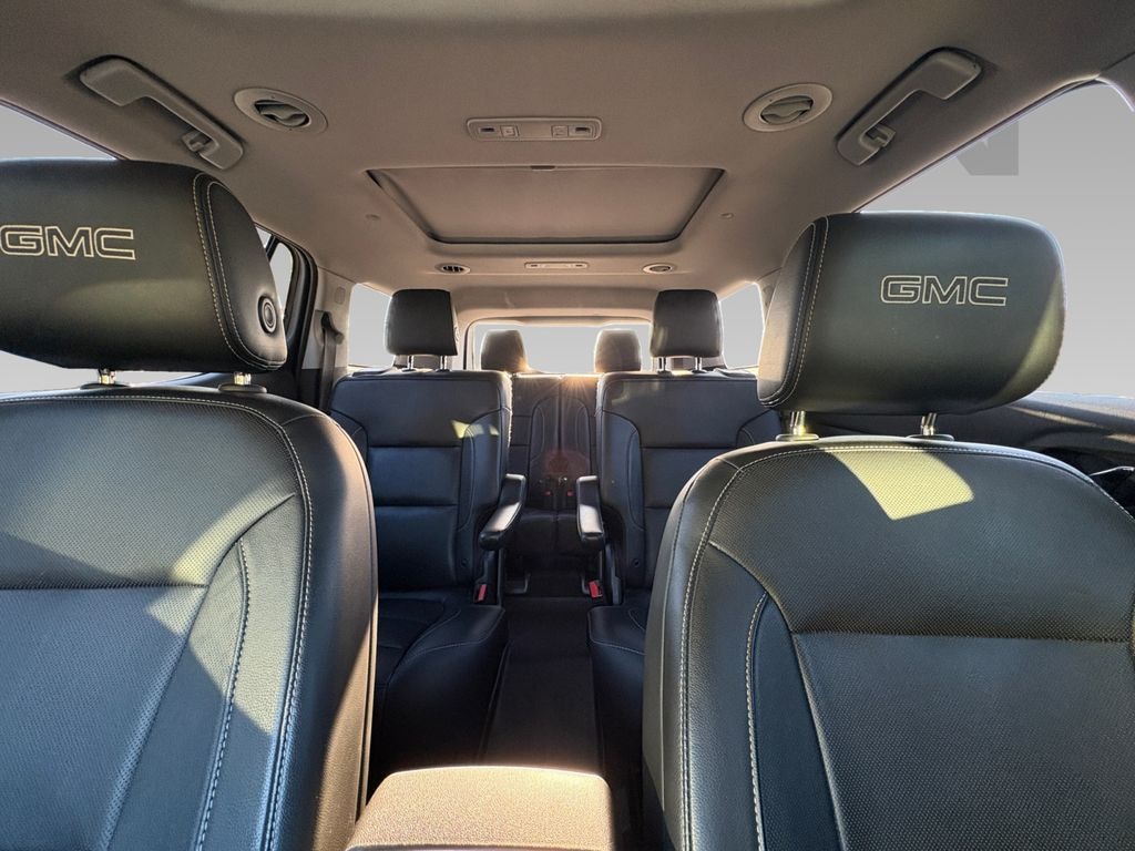 Used 2019 GMC Acadia SLT Sport Utility