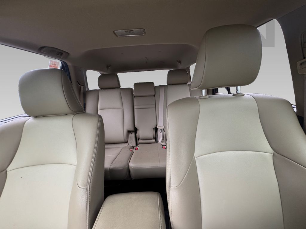2019 Toyota 4Runner SR5 Premium photo 2