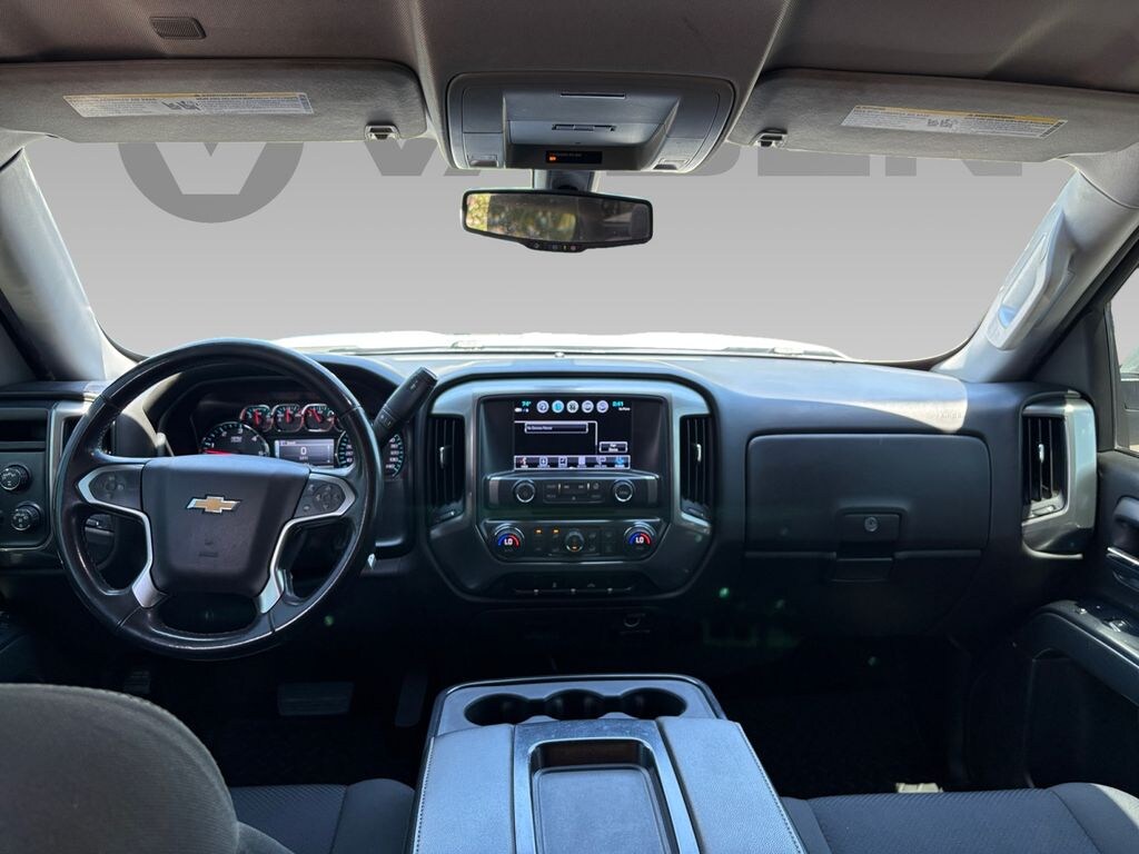 Used 2018 Chevrolet Silverado LT Crew Cab