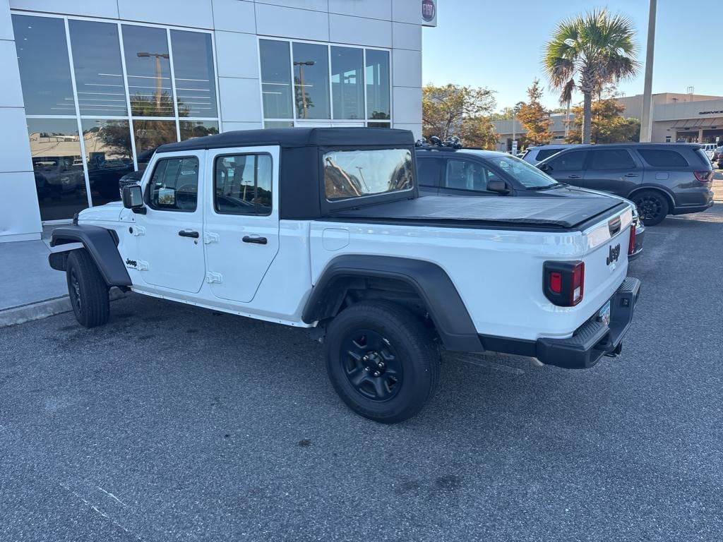 Used 2023 Jeep Gladiator Sport Crew Cab