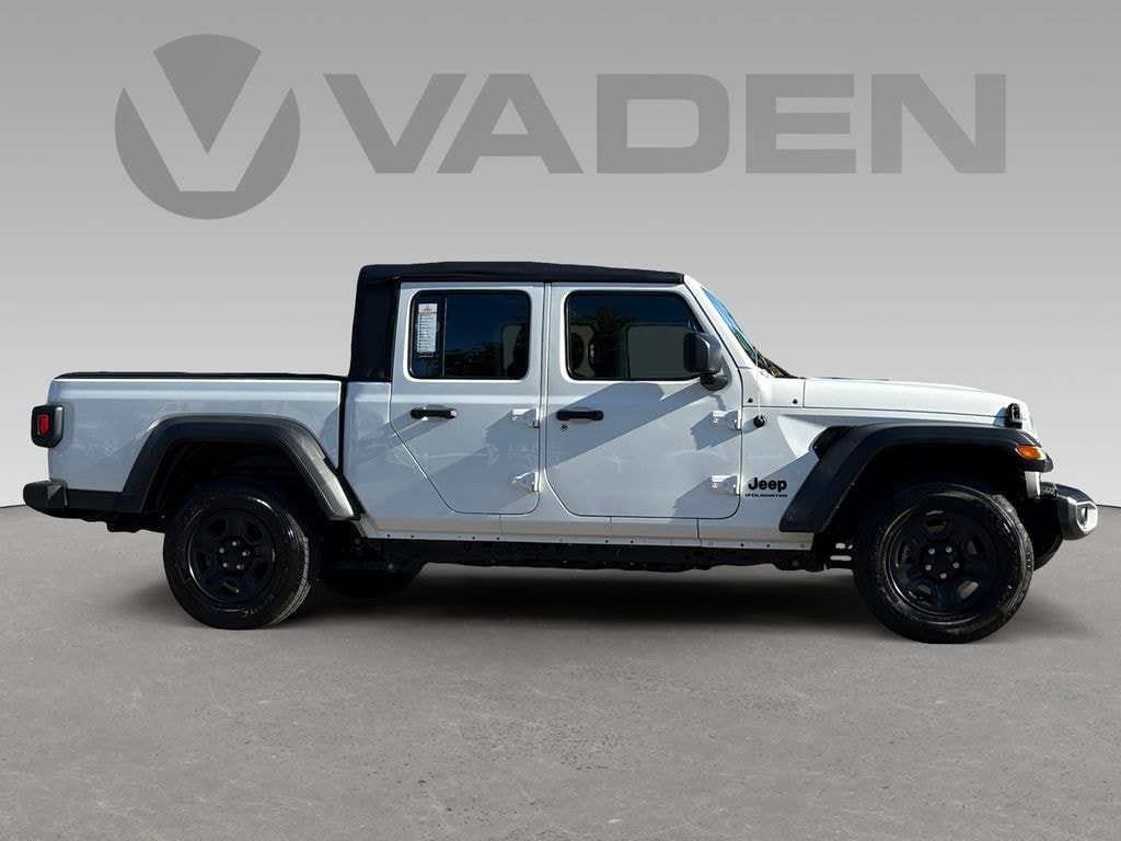 Used 2023 Jeep Gladiator Sport Crew Cab