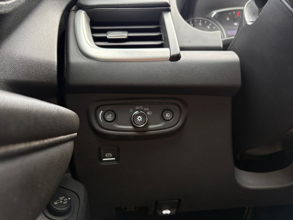 2023 Gmc Terrain SLT photo 4