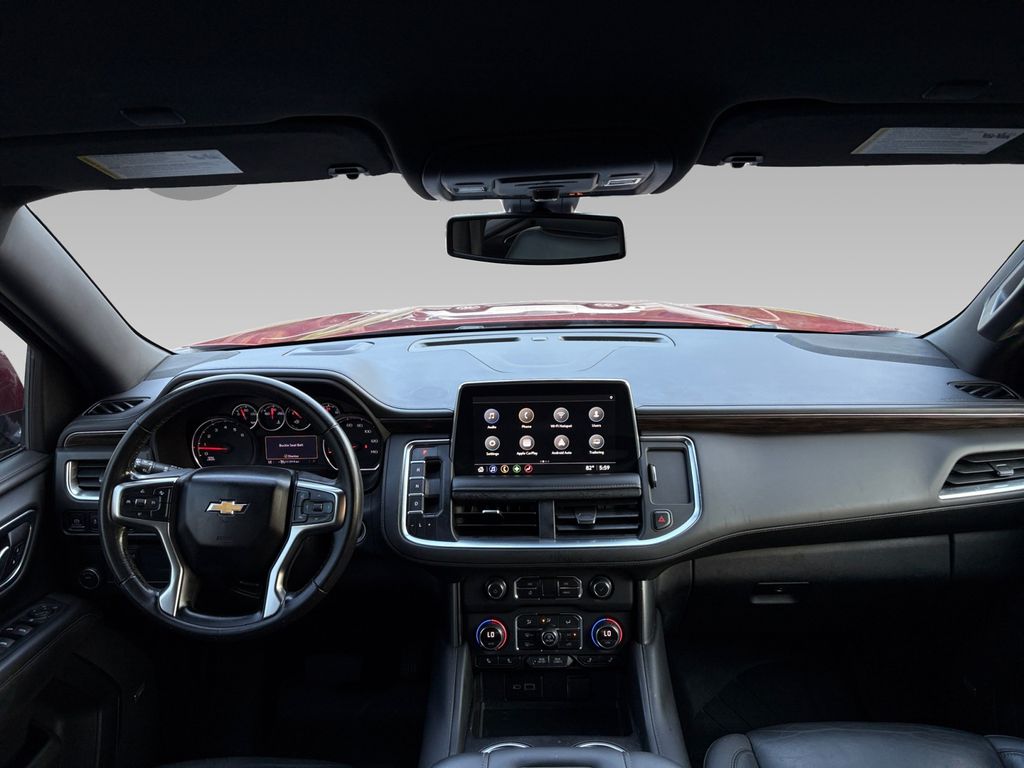 2021 Chevrolet Tahoe LT photo 2