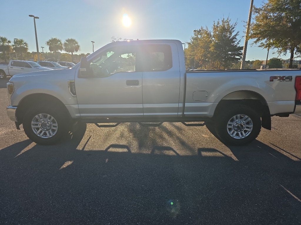 Used 2019 Ford F-250 XLT Extended Cab