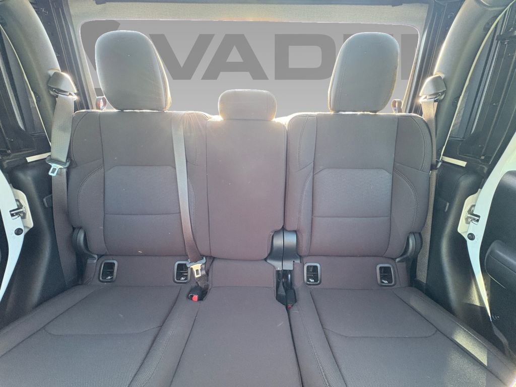 Used 2023 Jeep Gladiator Sport Crew Cab