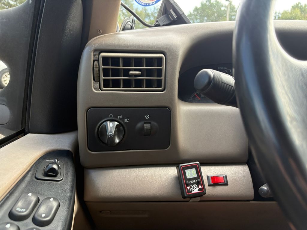 2001 Ford F-250 photo 4