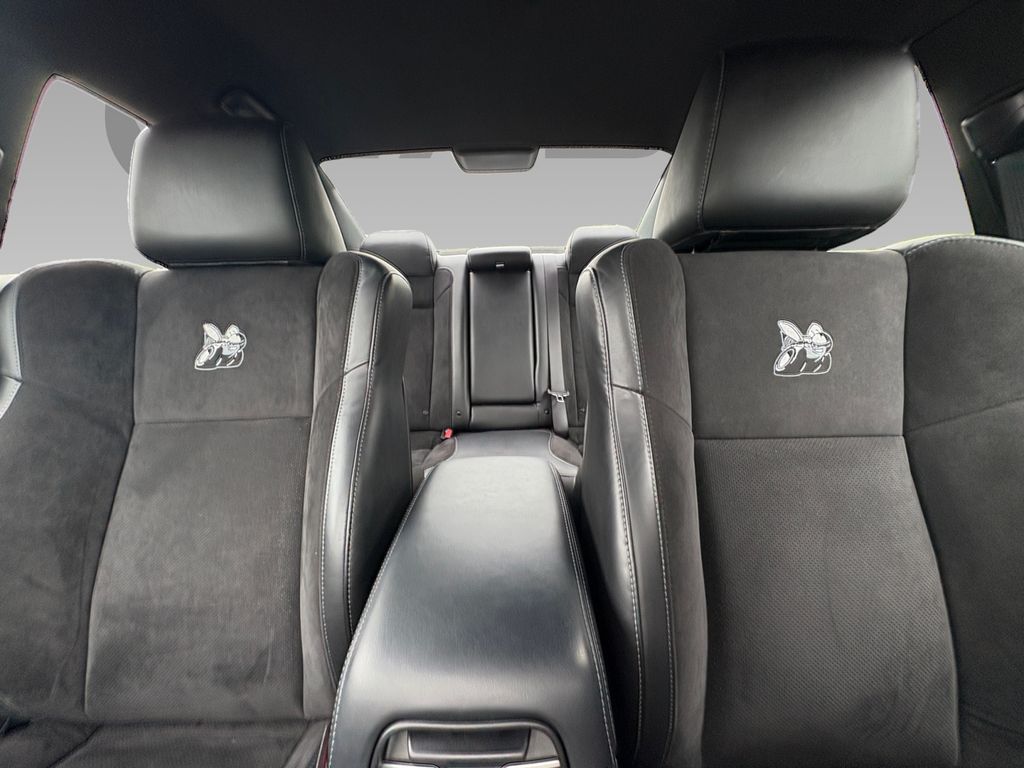 2023 Dodge Charger Scat Pack photo 2
