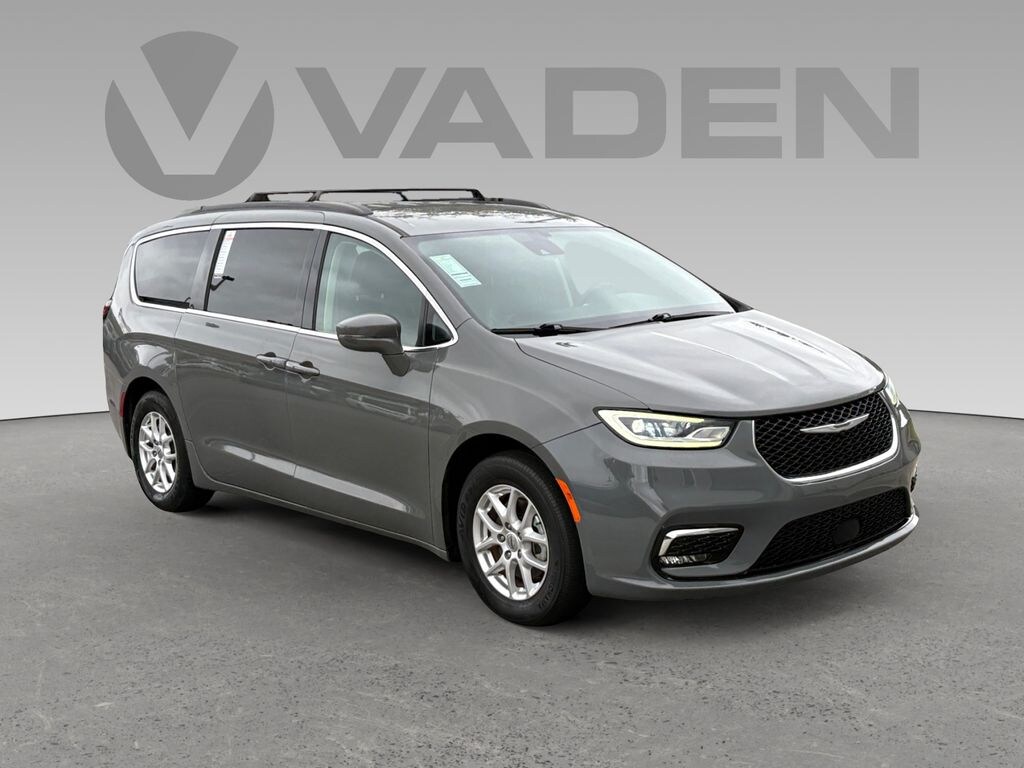 Used 2022 Chrysler Pacifica Touring L Passenger Van