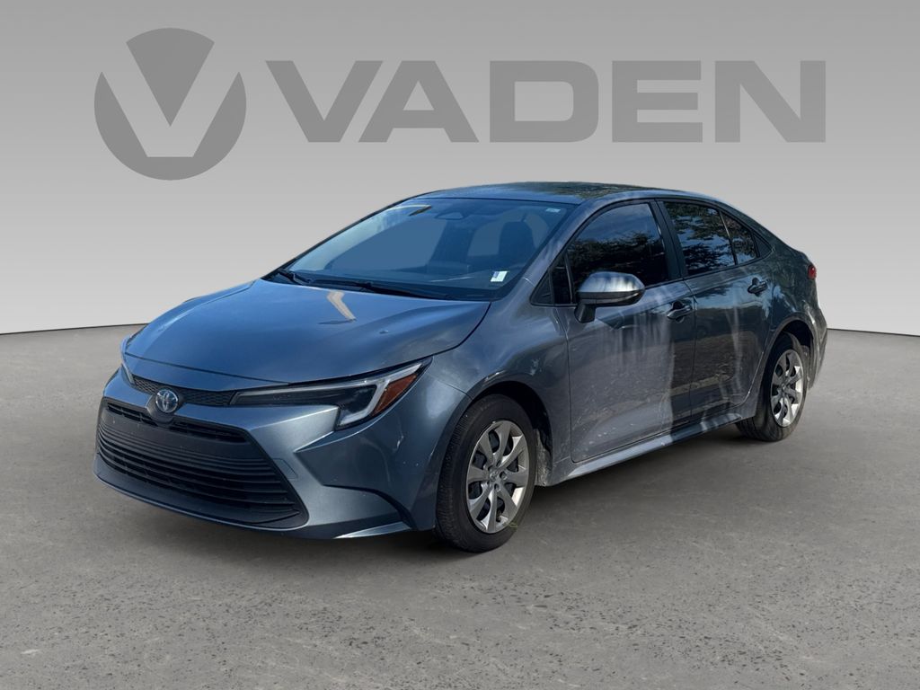 2025 Toyota Corolla Hybrid LE photo 3