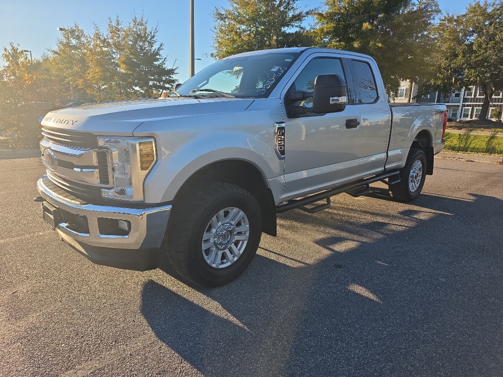 Used 2019 Ford F-250 XLT Extended Cab