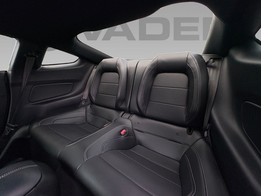 2021 Ford Mustang EcoBoost Premium photo 4