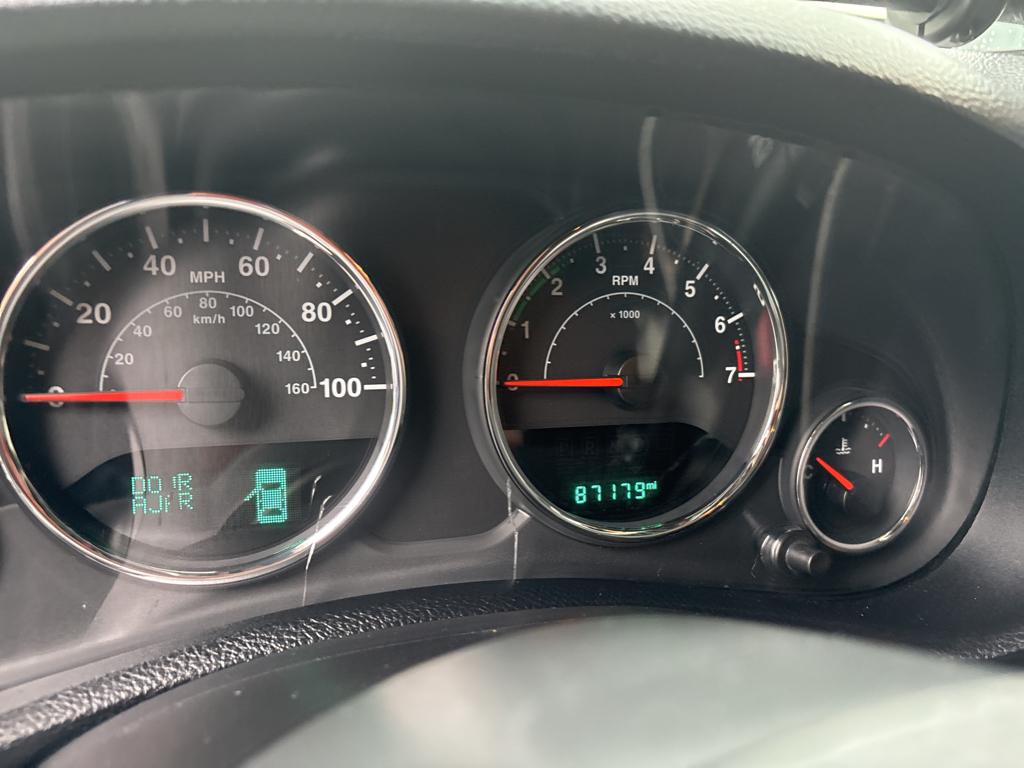 2018 Jeep Wrangler Unlimited Sahara photo 3