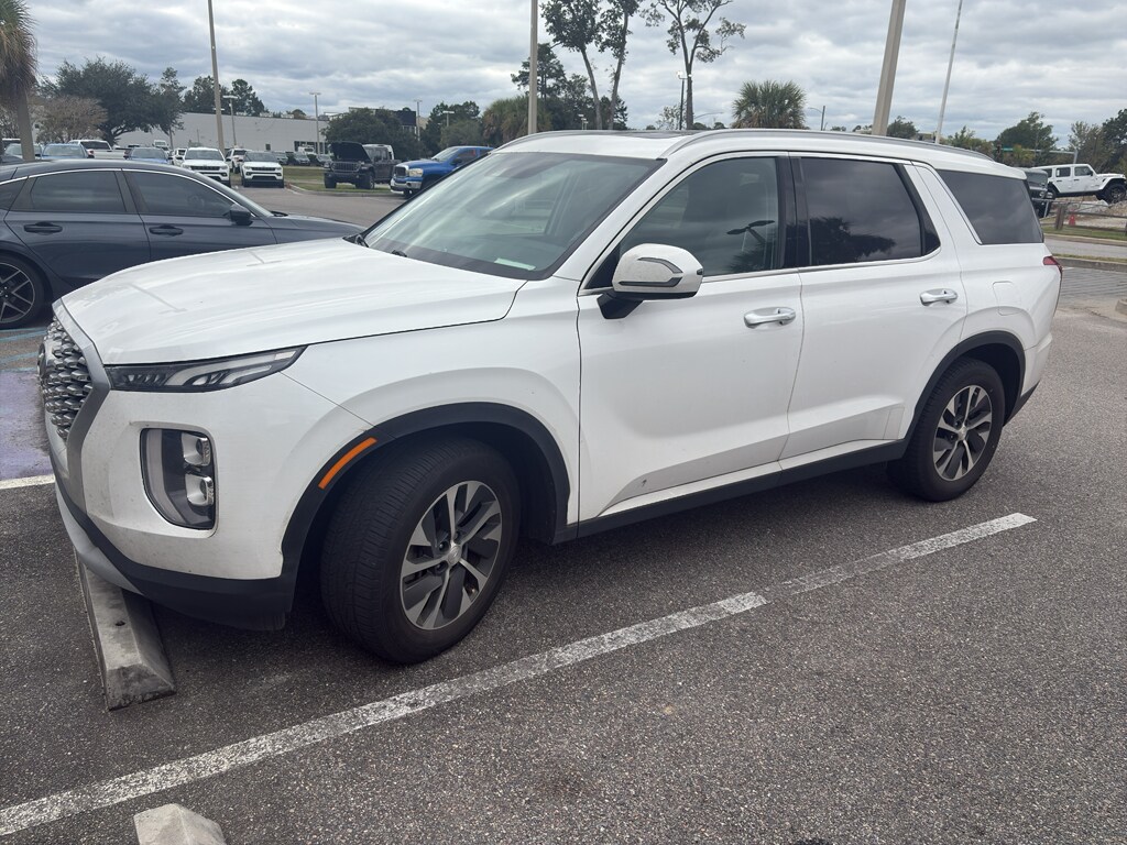 2020 Hyundai Palisade SEL photo 2