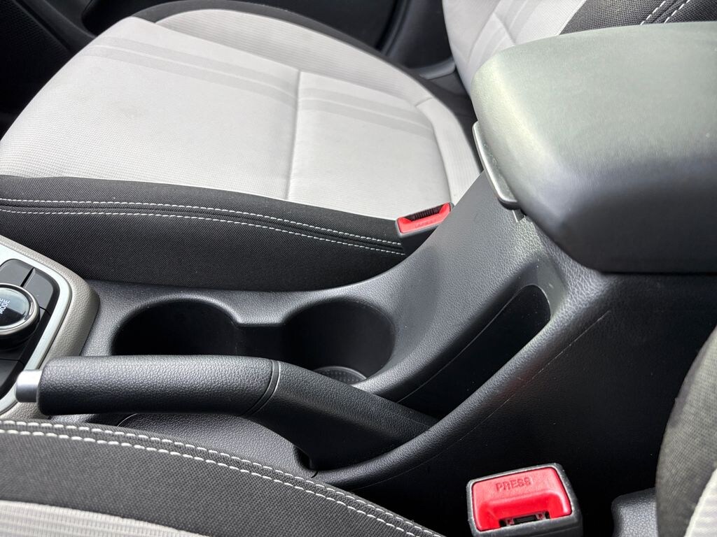 Used 2025 Hyundai Venue SEL SUV