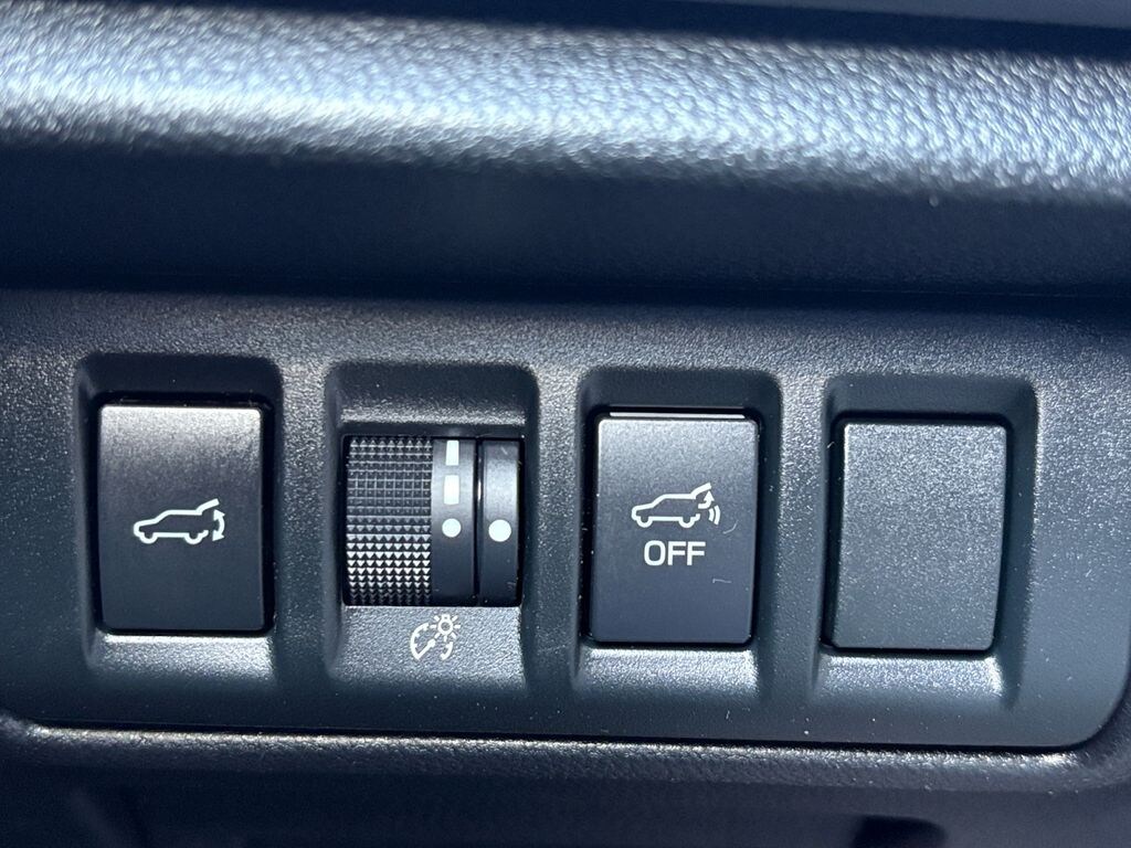 Used 2022 Subaru Outback Touring SUV