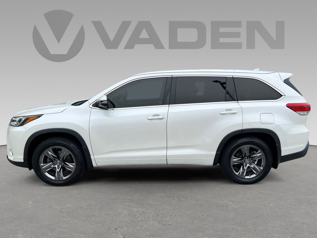 2019 Toyota Highlander Limited Platinum photo 4