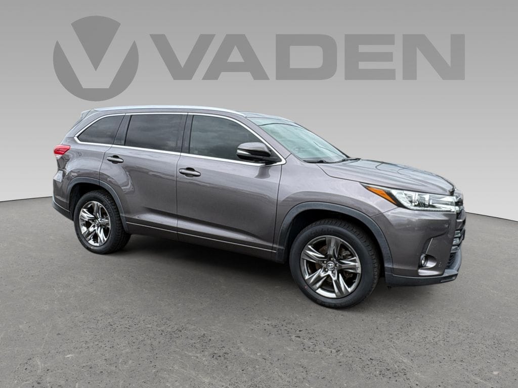Used 2019 Toyota Highlander Limited Platinum V6 SUV