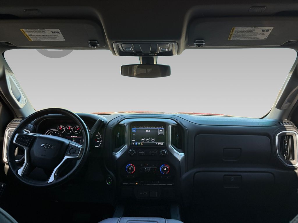 2021 Chevrolet Silverado 1500 LT Trail Boss photo 2