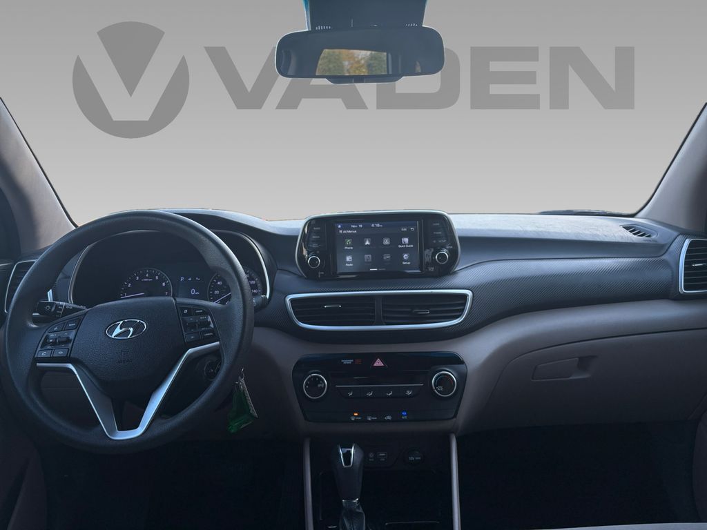 2019 Hyundai Tucson SE photo 3
