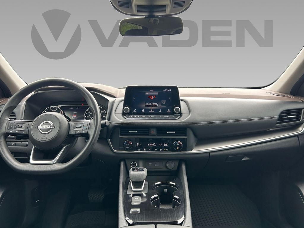 Used 2023 Nissan Rogue SV SUV