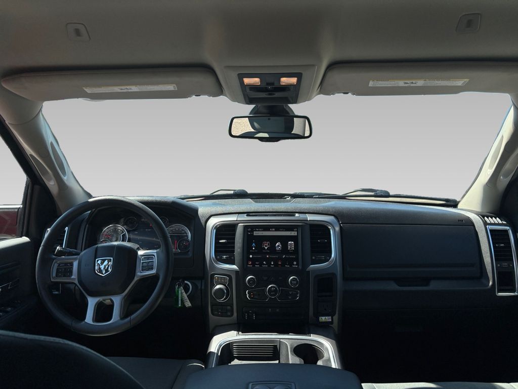 2023 Ram 1500 Classic SLT photo 3
