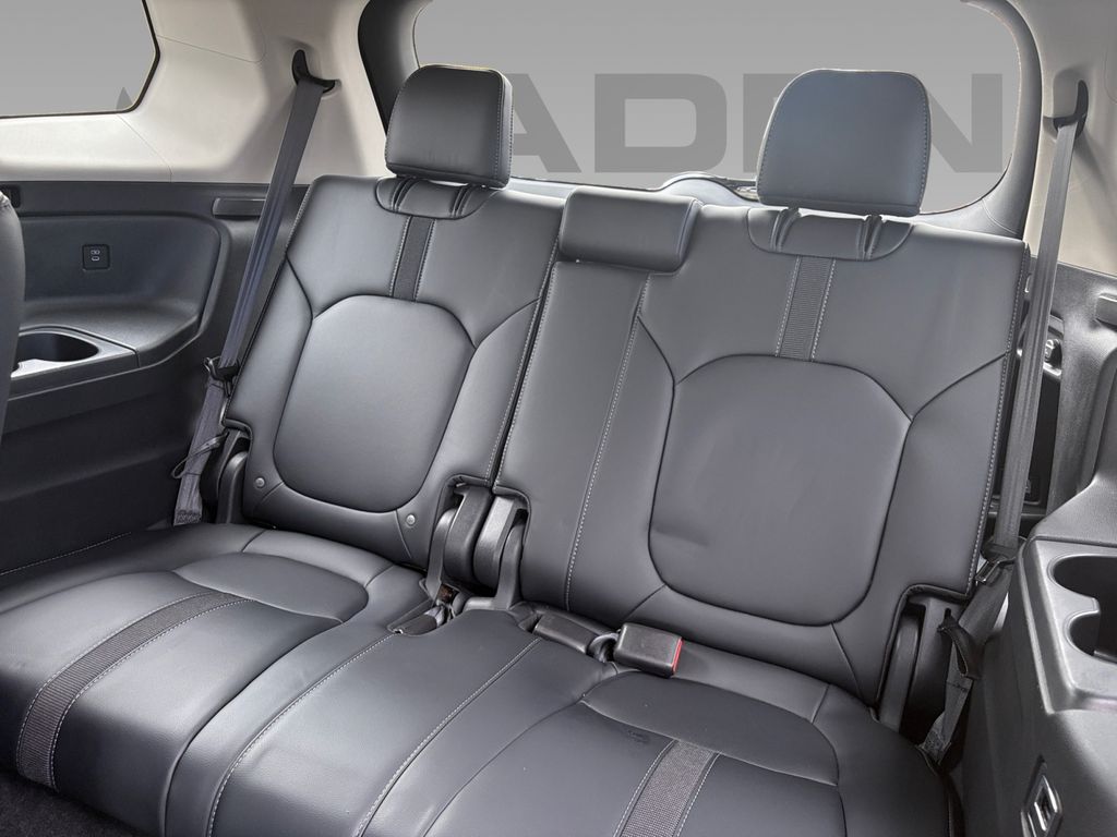 2025 Honda Pilot EX-L photo 4