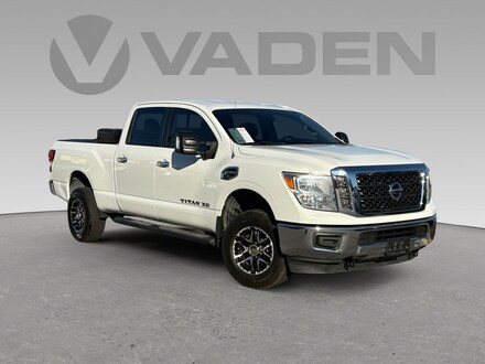 2017 Nissan Titan XD SV Crew Cab