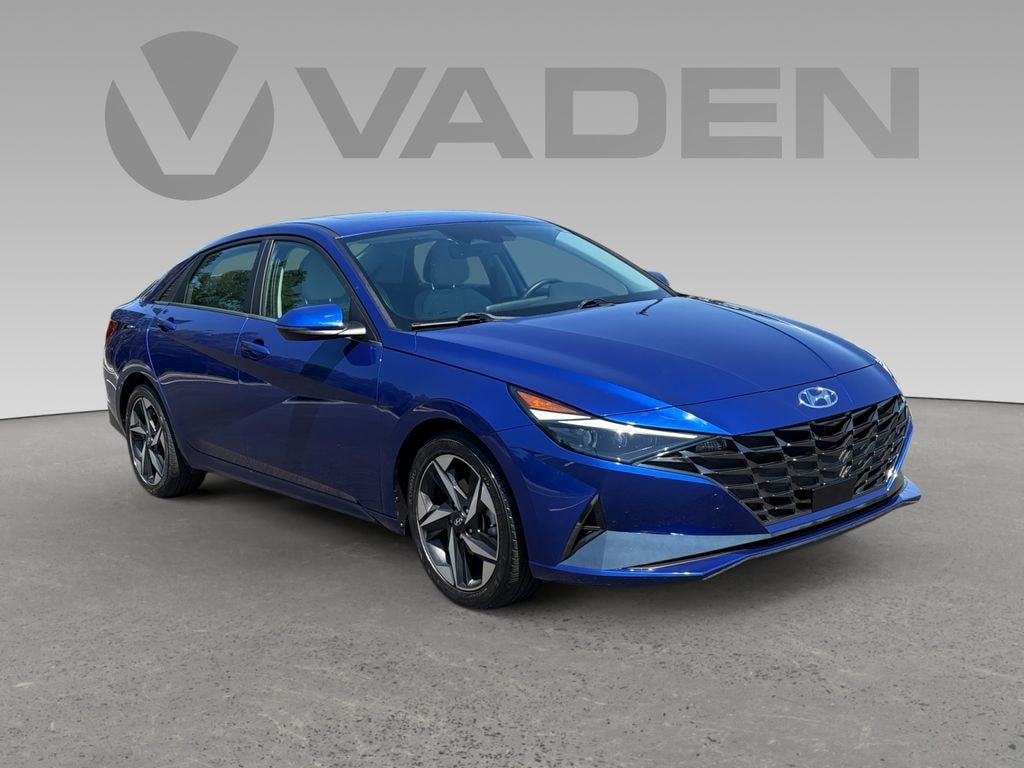 Used 2023 Hyundai Elantra Limited Sedan