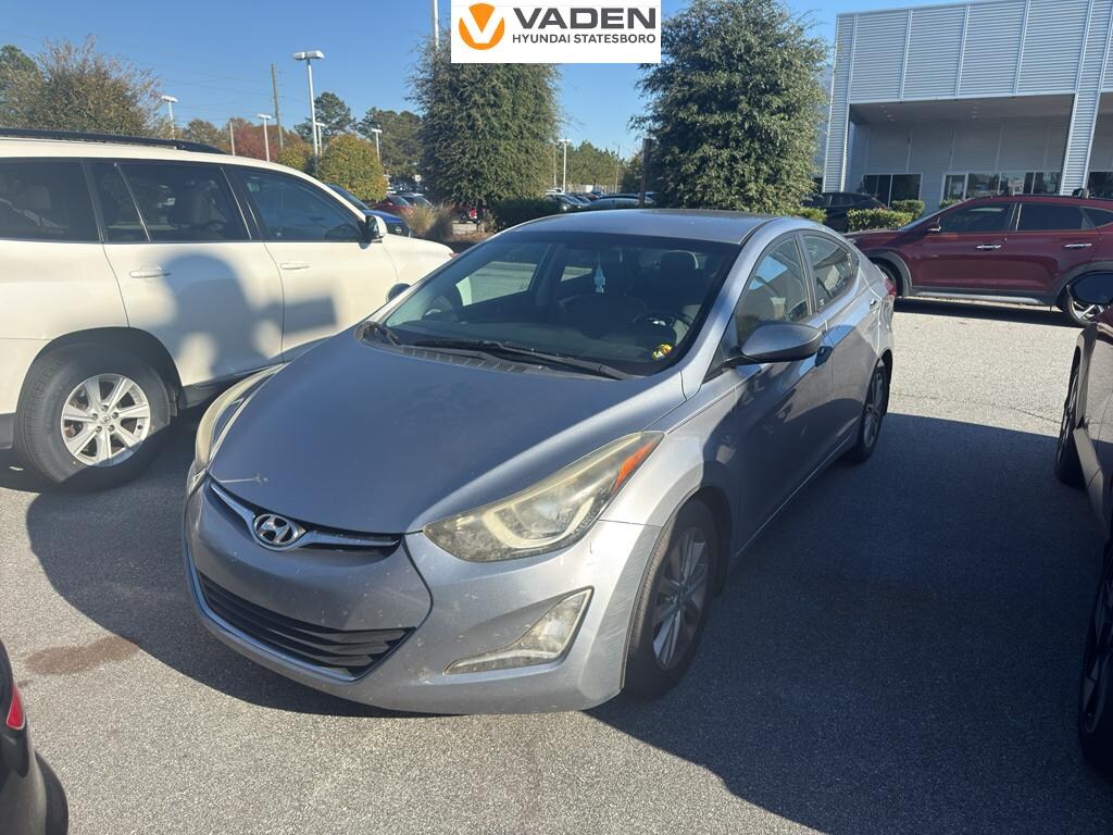 Used 2016 Hyundai Elantra SE Sedan