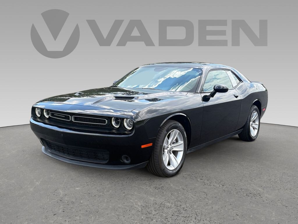 Used 2023 Dodge Challenger SXT Coupe