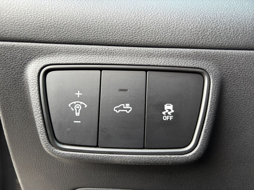 2024 Hyundai Santa Cruz SEL photo 3