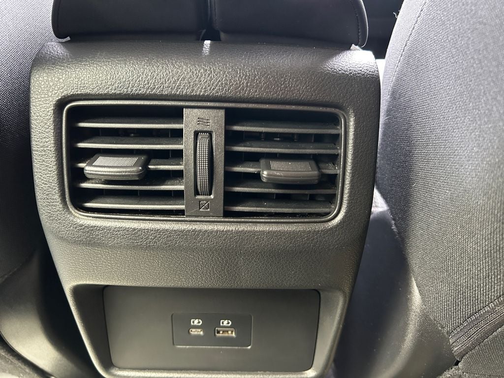 Used 2023 Nissan Rogue SV SUV