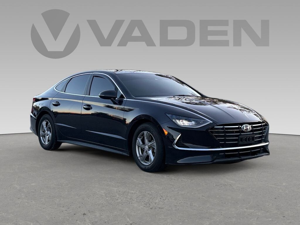 Used 2023 Hyundai Sonata SE Sedan