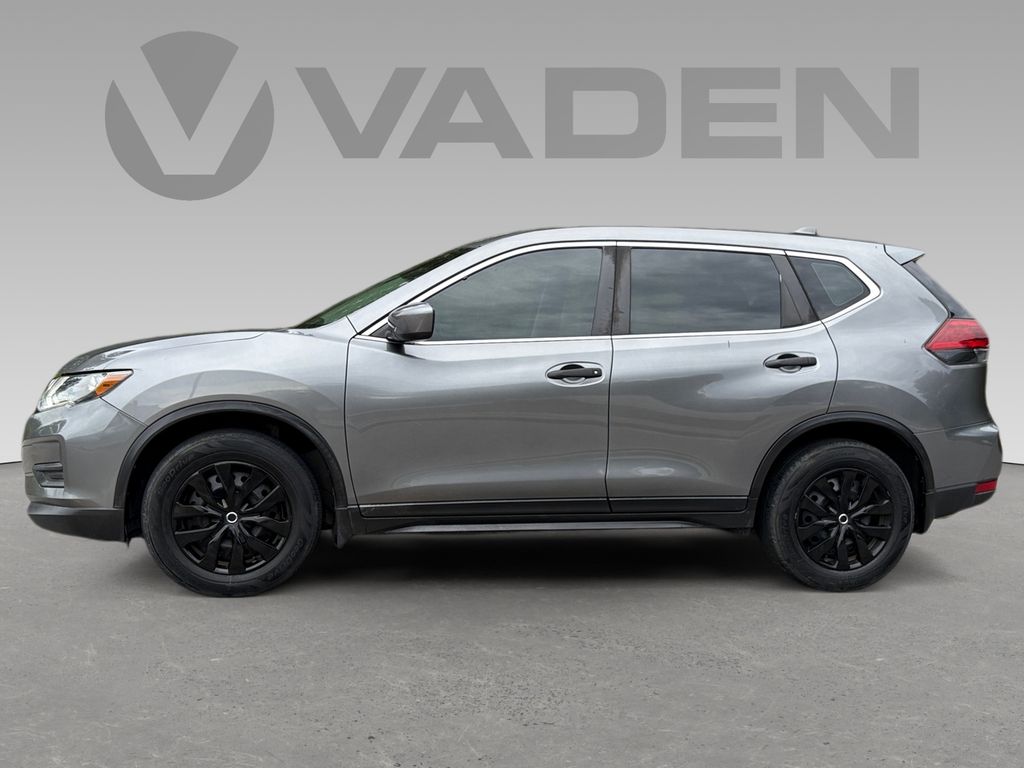 2020 Nissan Rogue S photo 2