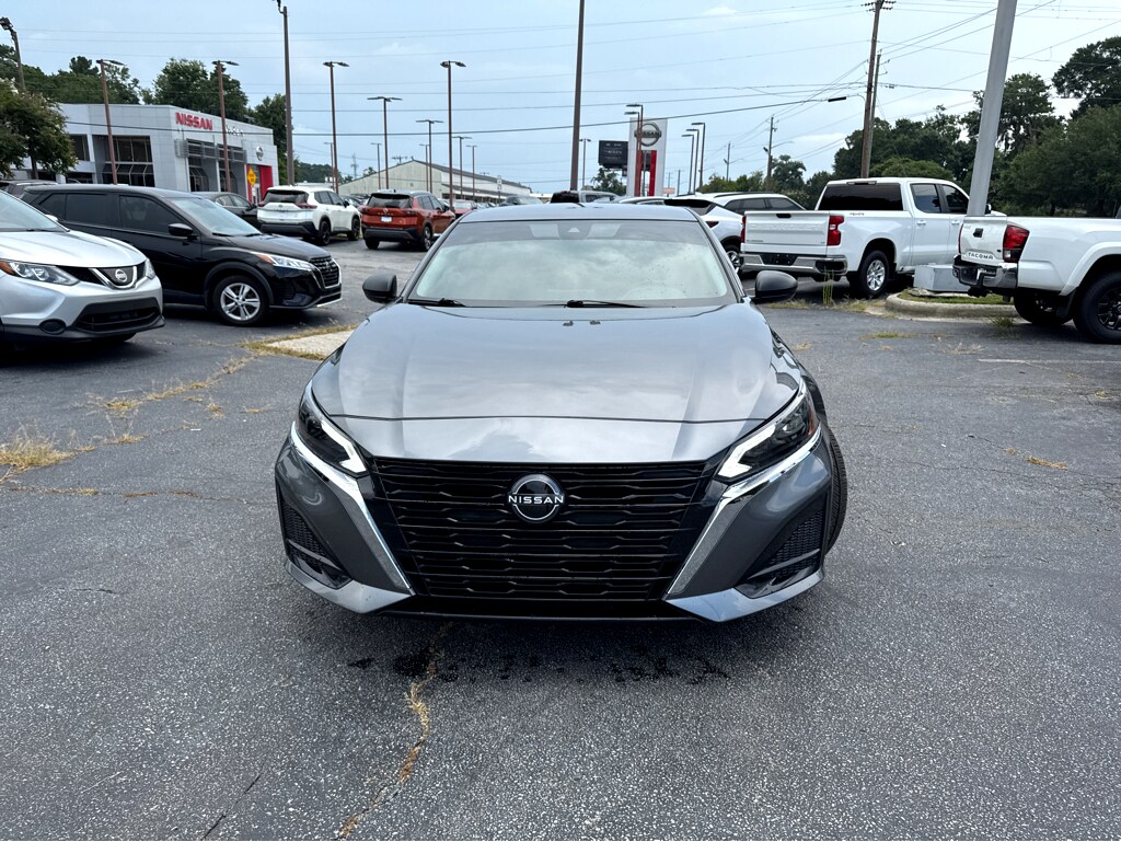 2024 Nissan Altima 2.5 SV photo 2