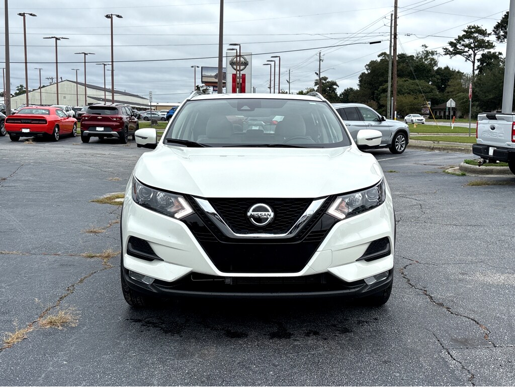 2020 Nissan Rogue Sport SV photo 2