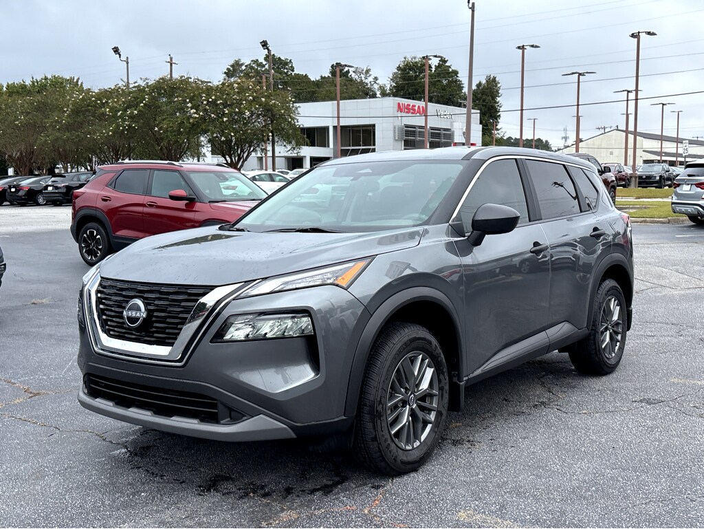 Used 2023 Nissan Rogue S FWD S