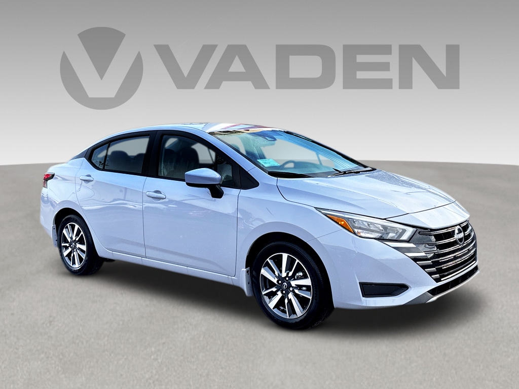 New 2025 Nissan Versa SV SV CVT
