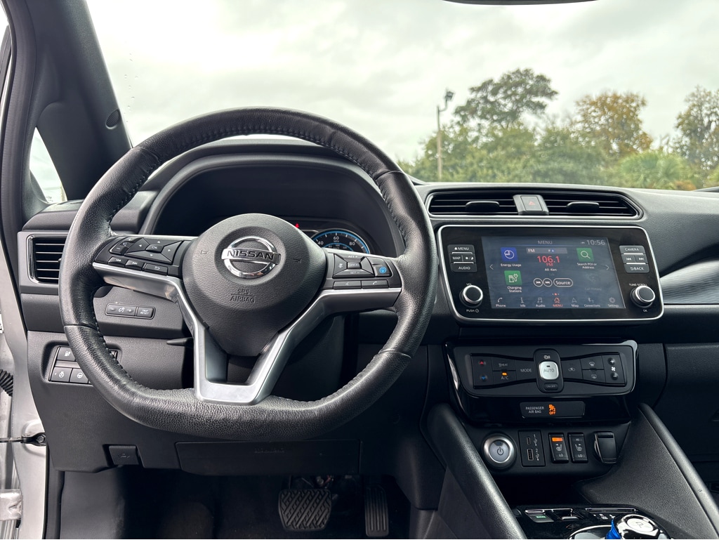 Used 2021 Nissan Leaf SV Hatchback