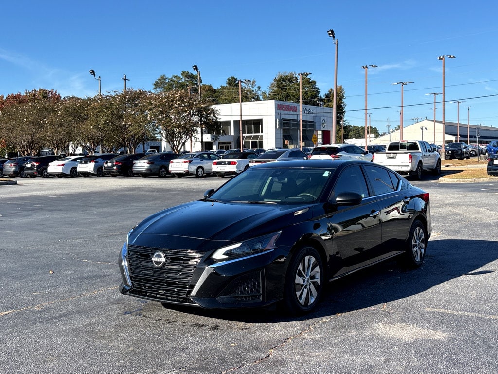 Used 2024 Nissan Altima 2.5 S Sedan