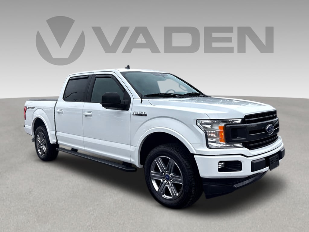 2020 Ford F-150 XLT's photo