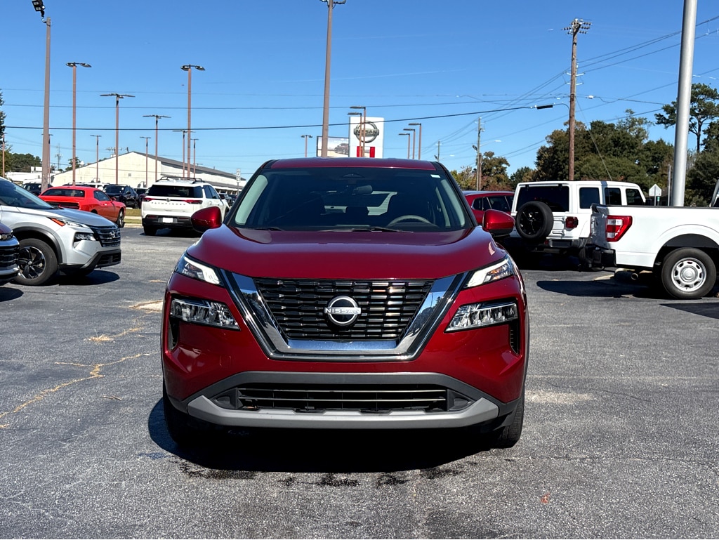 Used 2023 Nissan Rogue SV FWD SV