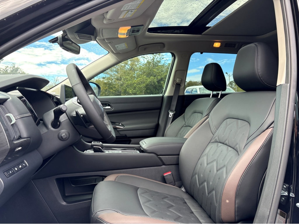 2026 Nissan Pathfinder 15