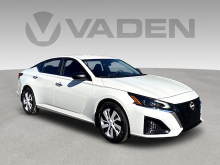 2025 Nissan Altima S S FWD