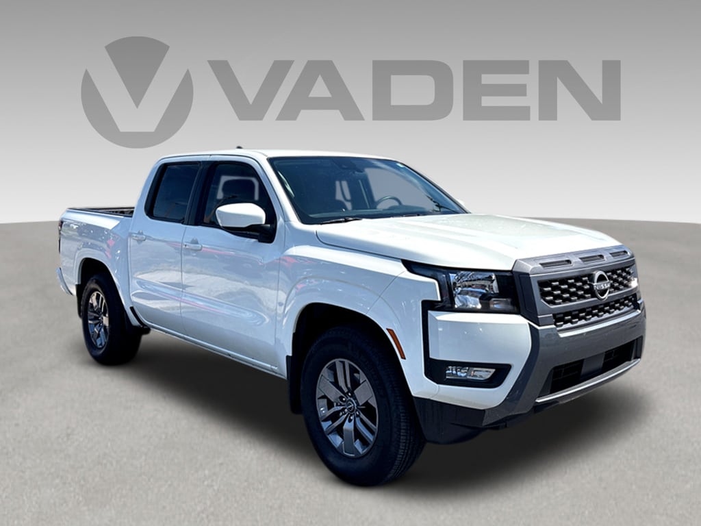 2025 Nissan Frontier Crew Cab 4x2 SV 